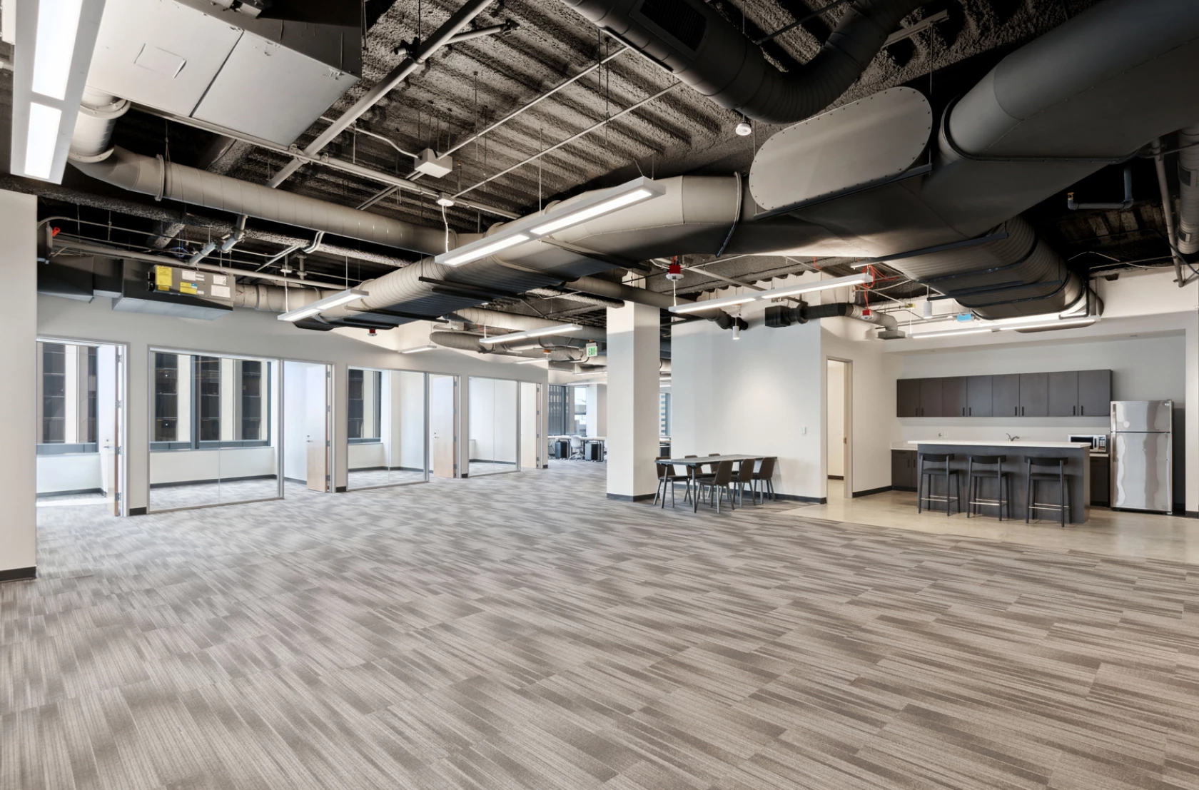 MadisonCentre27thFloor17