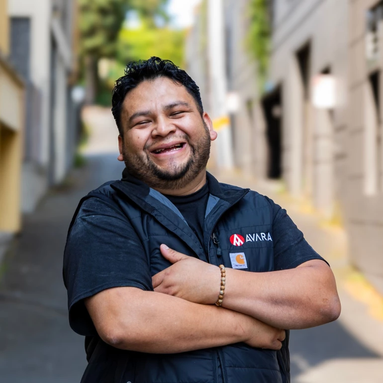 Luis Vera - Headshot Cropped